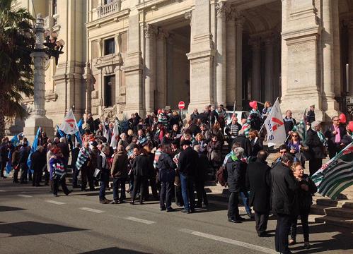 Immagine di repertorio relativa alla manifestazione nazionale a Roma dei dirigenti scolastici del 14 febbraio 2014